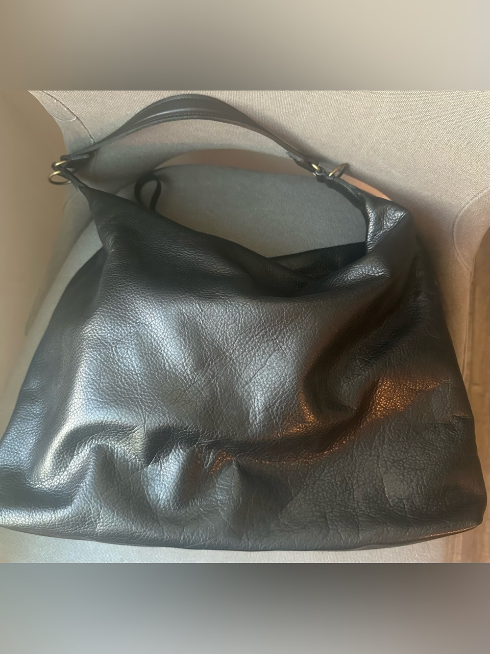 Maurice Hobo - Heritage "Broken-In" Leather Black Parker and thatch - Picture 11 of 13